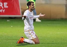 Alberto Solís, durante un partido de la actual temporada.