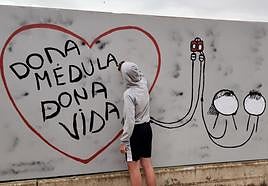 Un mural para concienciar sobre la importancia de donar médula.
