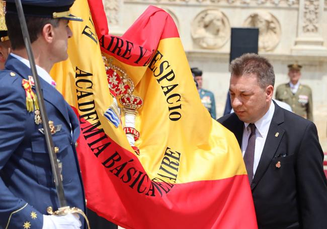Jura de bandera civil en San Marcos.