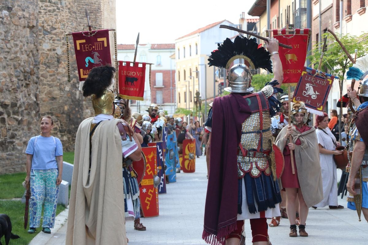 Surcando el origen primitivo de León