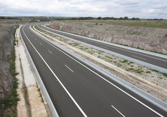 Uno de los tramos de la autovía A-62.