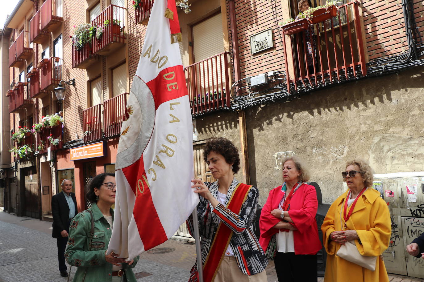 El Corpus sale a las calles de León