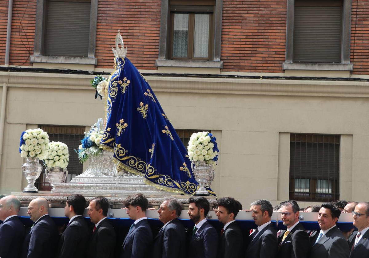 El Corpus sale a las calles de León