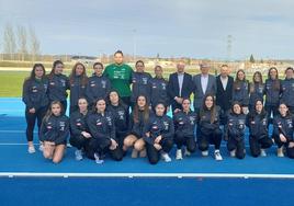 El ULE Sprint Femenino seguirá un año más en División de Honor.