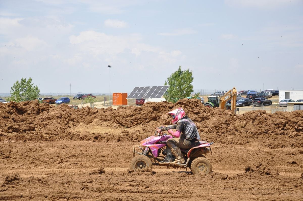 Los Cucharales acogen el nacional de Quad Cross