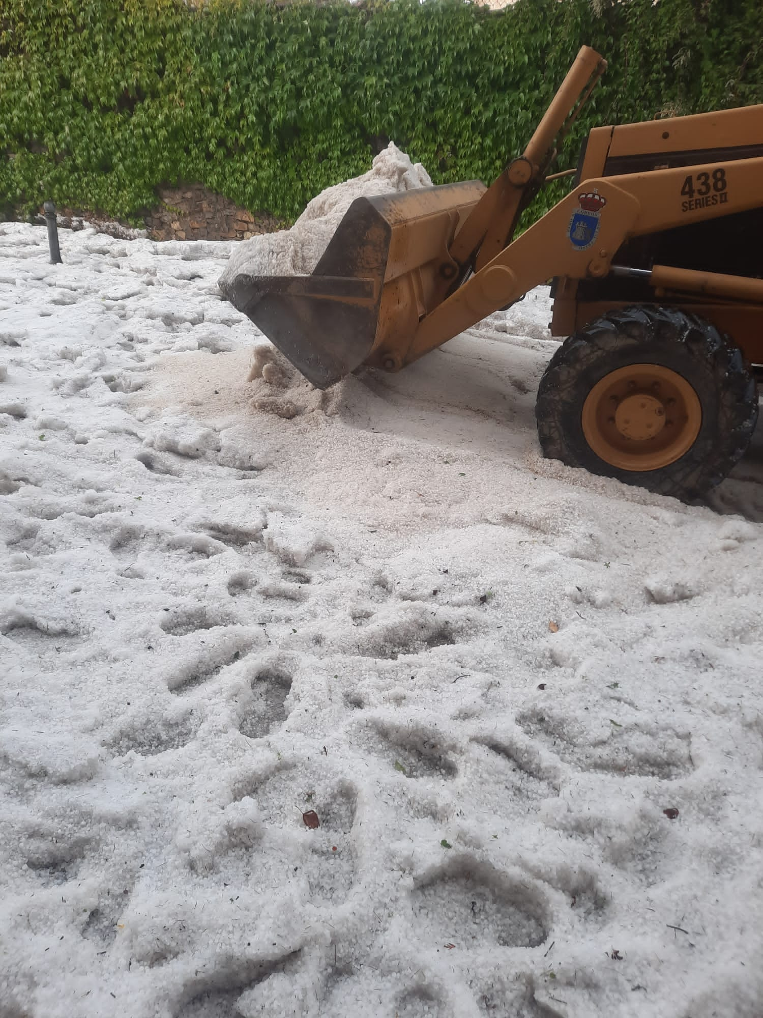 Granizada brutal en La Pola de Gordón