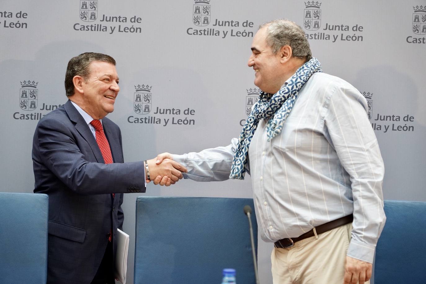 Firma del convenio colectivo del Personal Laboral de la Administración General de Castilla y León