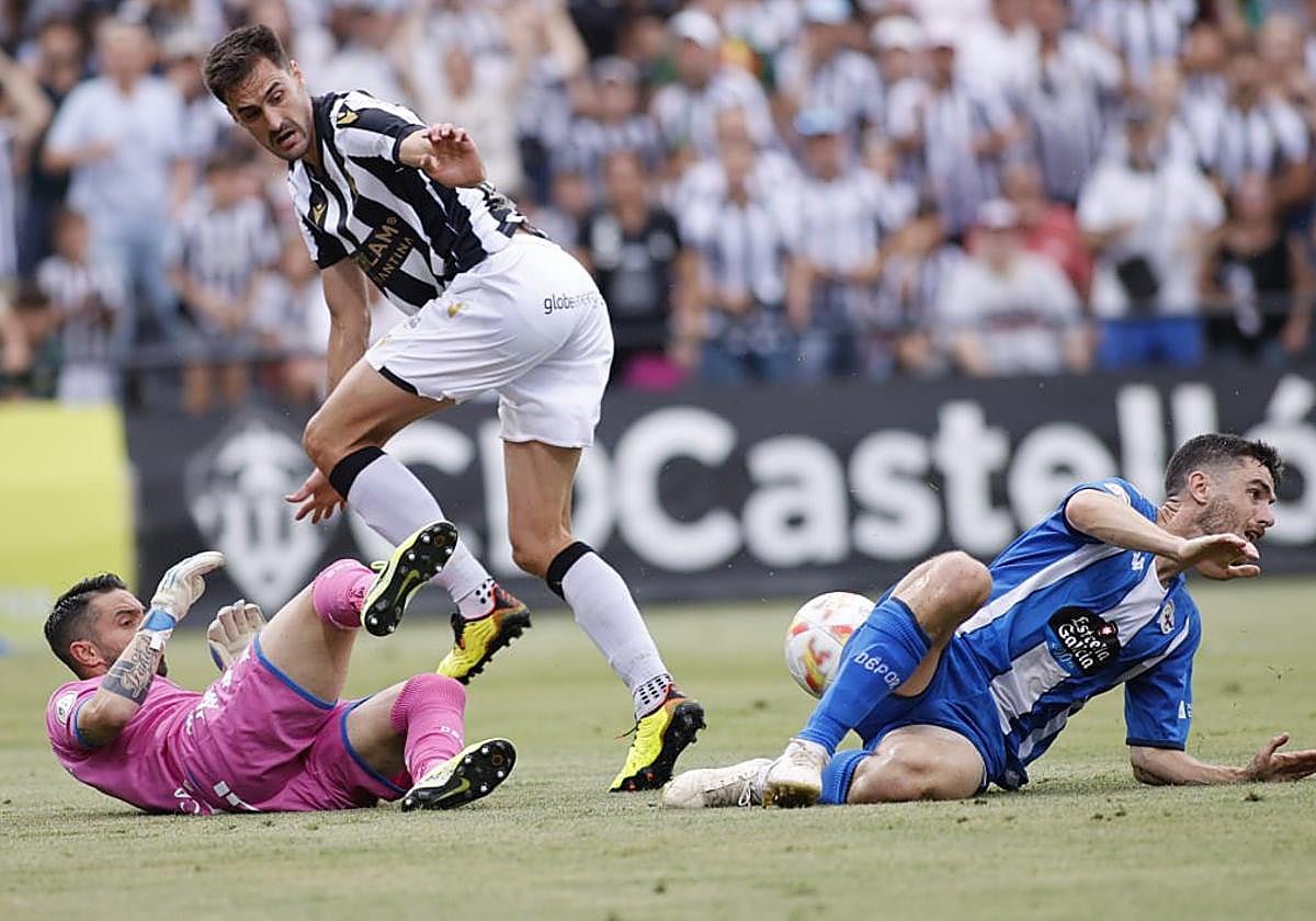 El Castellón-Deportivo fue el partido más alocado de la jornada.