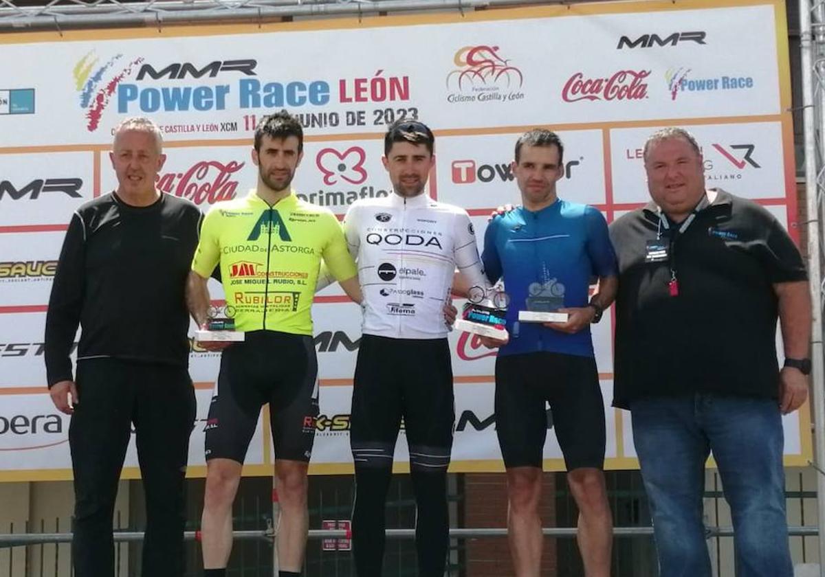 Podio de la clasificación general de la Power Race León.