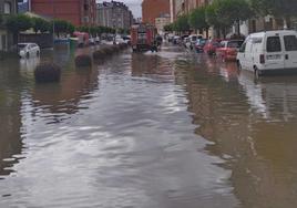 Las lluvias provocaron inundaciones en diferentes rincones de la ciudad.