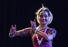 El ciclo de danza prosigue en el escenario universitario.