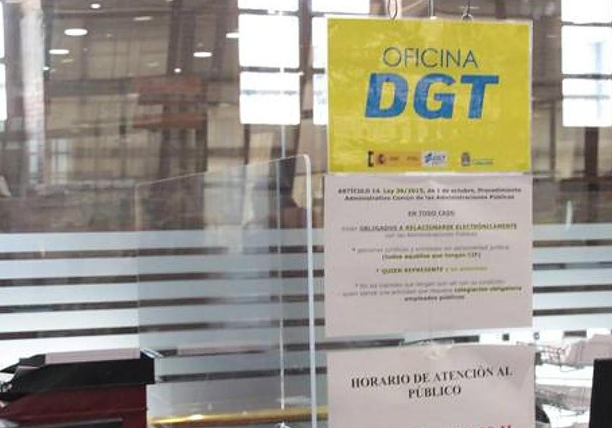 Imagen de archivo oficina de la DGT.
