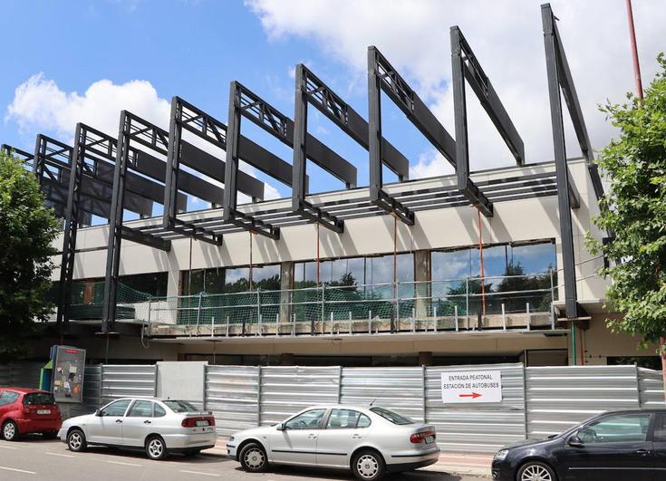 Avanzan las obras de remodelación de la estación de autobuses de León.