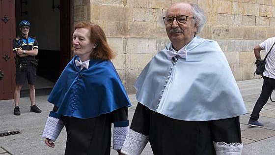El poeta Antonio Colinas, investido como nuevo doctor honoris causa de la Usal