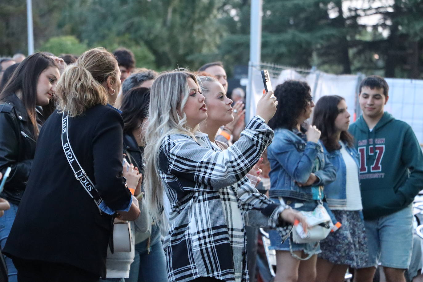 Cadena Dial trae el sol a León