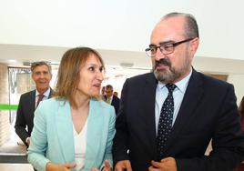 La consejera de Educación de la Junta, Rocío Lucas, y el alcalde de Ponferrada, Marco Morala, durante un acto en el campus berciano.