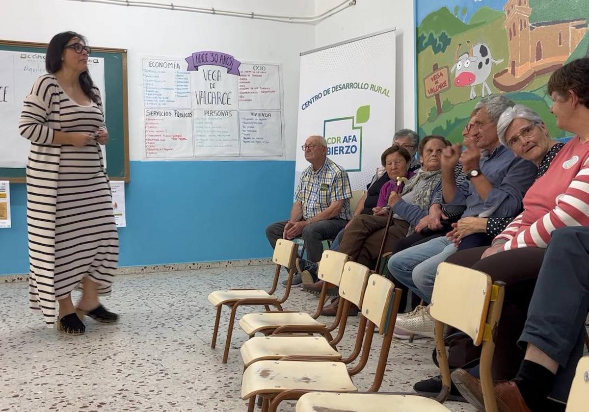 Afa Bierzo pone en marcha en Vega de Valcarce un proyecto piloto de sensibilización contra la despoblación del medio rural