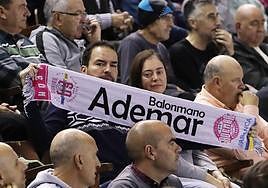 La afición del Abanca Ademar, la más fiel de Asobal.