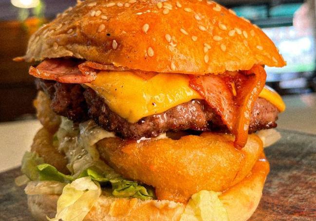 Las hamburguesas de 'Torito Chevere' son una delicia que salta a la vista.