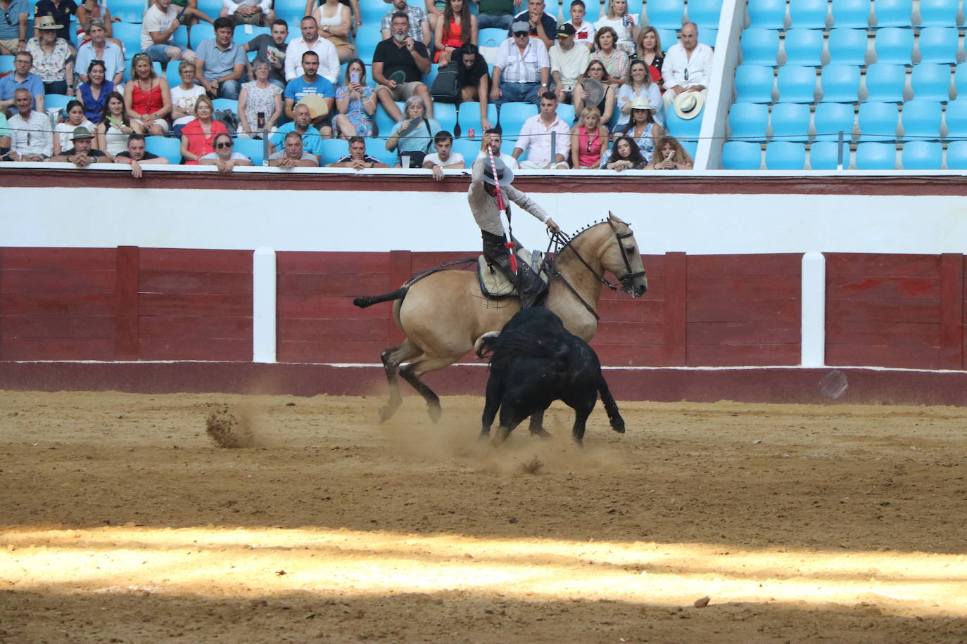 Corrida de rejones de San Juan y San Pedro