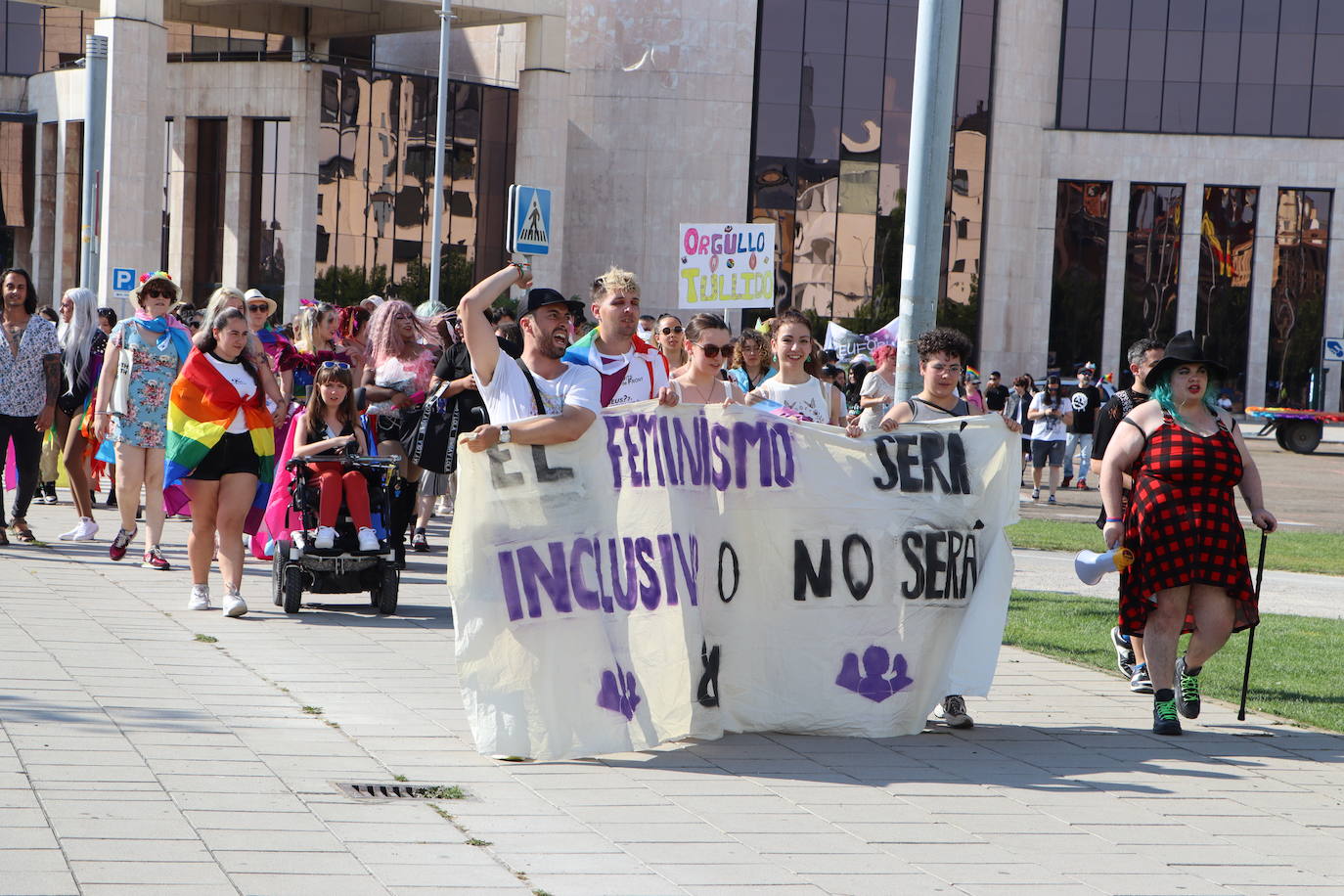 Marcha del Orgullo en León