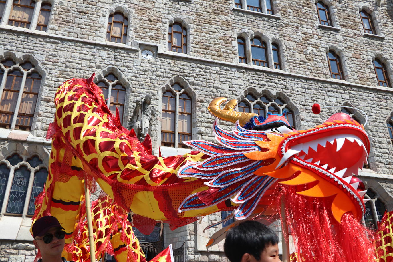 La danza del dragón, en León