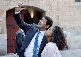 El presidente de la Junta de Castilla y León, Alfonso Fernández Mañueco, mantiene un encuentro con la embajadora de EE. UU. ante España y Andorra, Julissa Reynoso. Solo gráficos al inicio del encuentro.