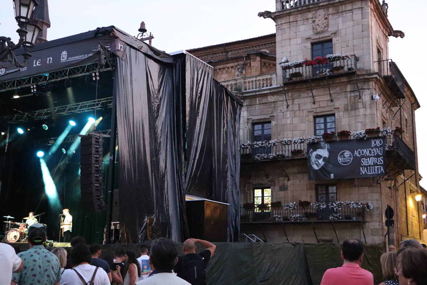 Cala Vento pone música a la noche leonesa