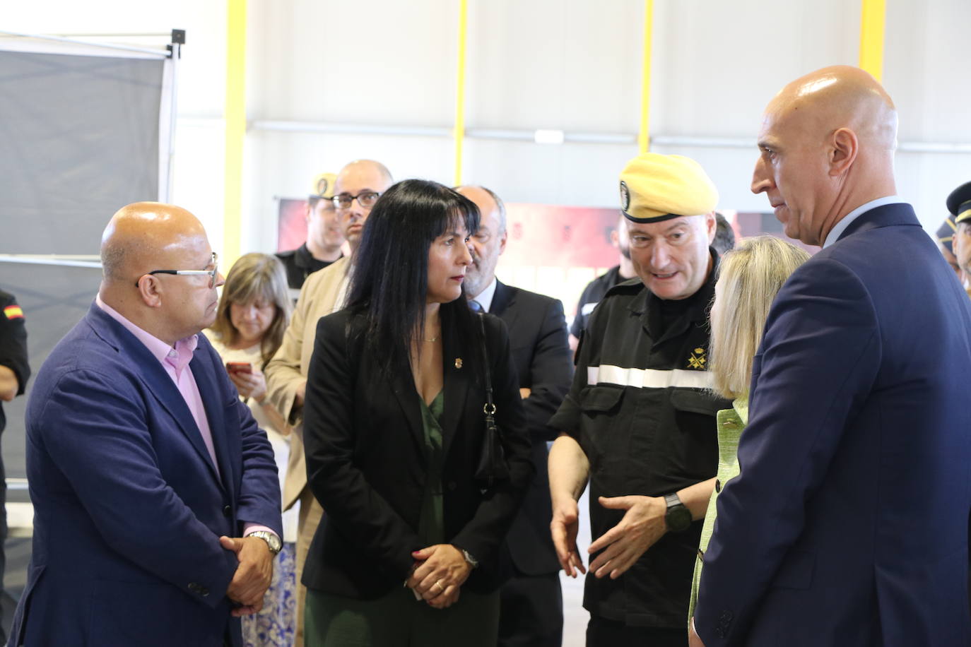 Encuentro de la UME con empresas tecnológicas