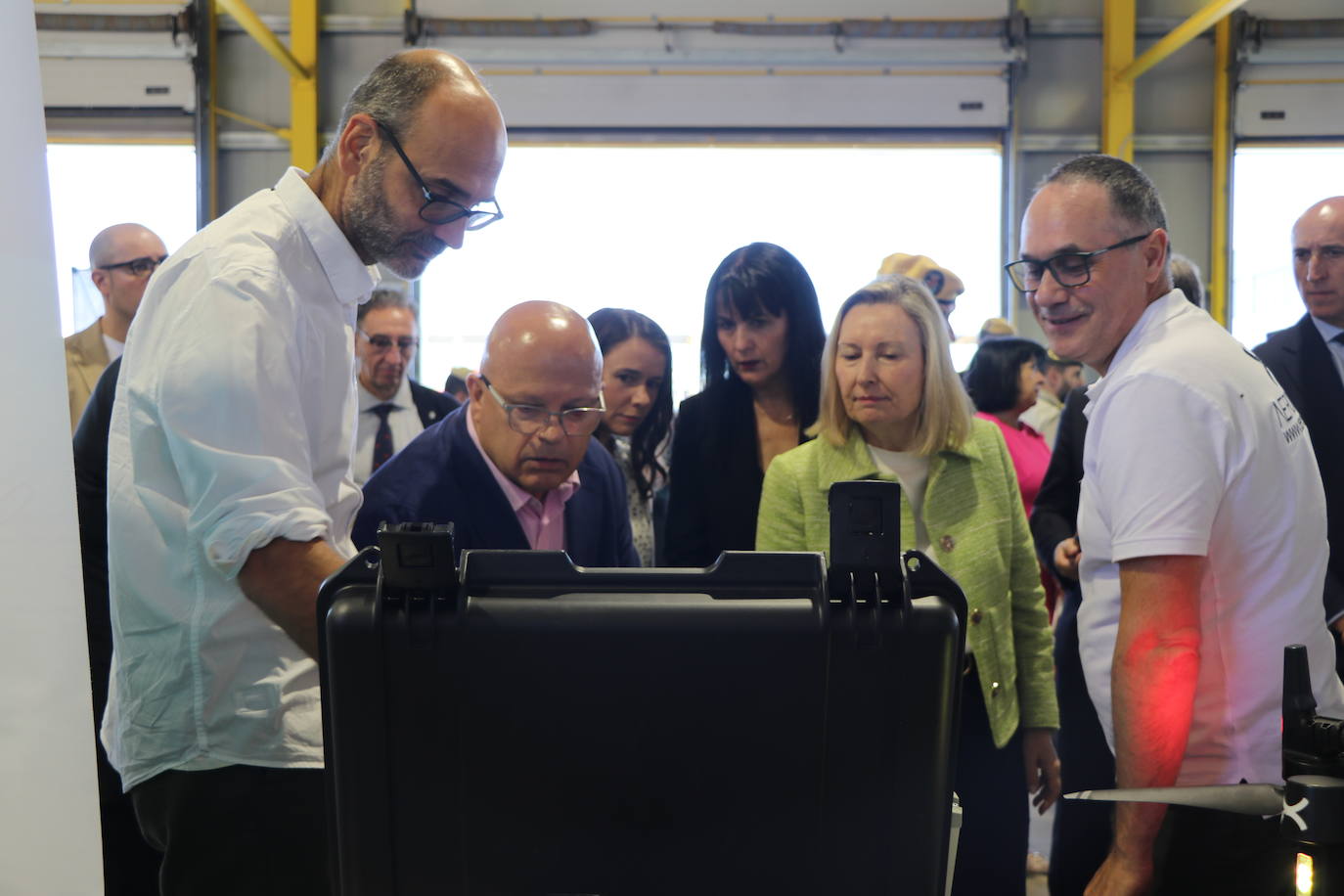 Encuentro de la UME con empresas tecnológicas