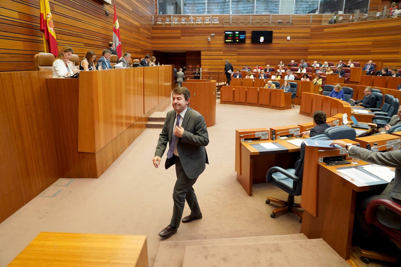 Segunda sesión del pleno de las Cortes