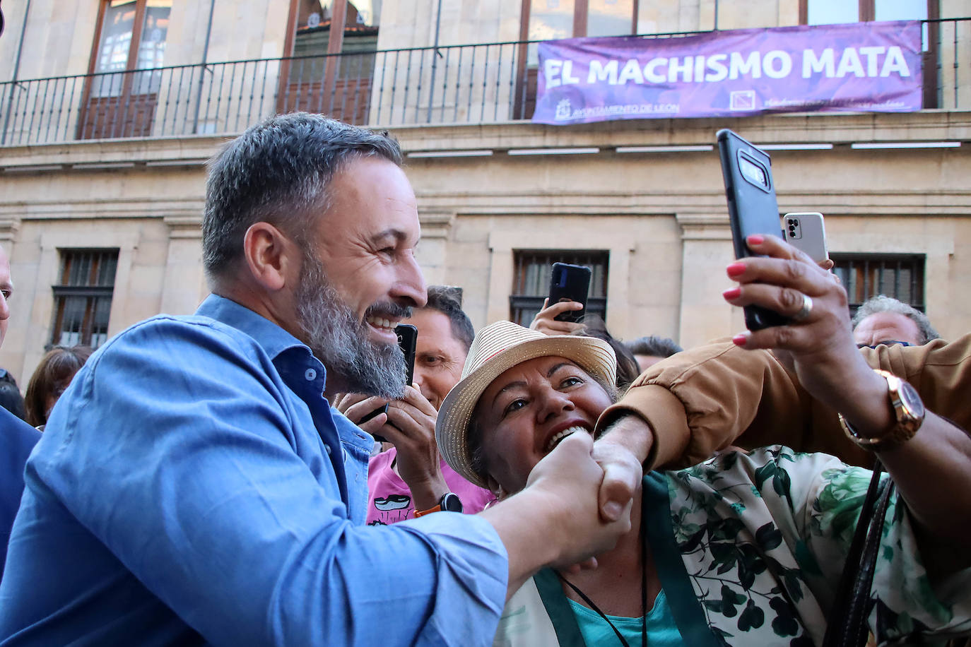 Acto público de Santiago Abascal en León