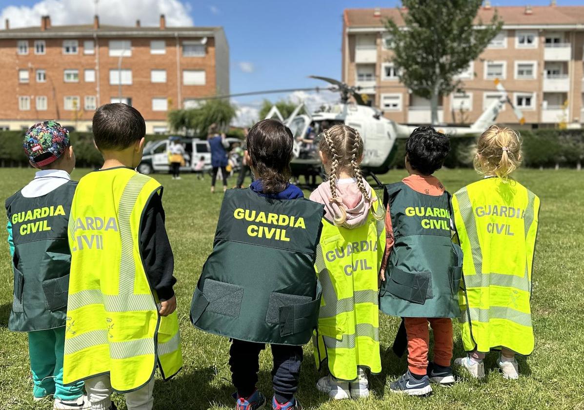 Más de 20.000 estudiantes de León asistieron a estas charlas de la Guardia Civil el último curso escolar.