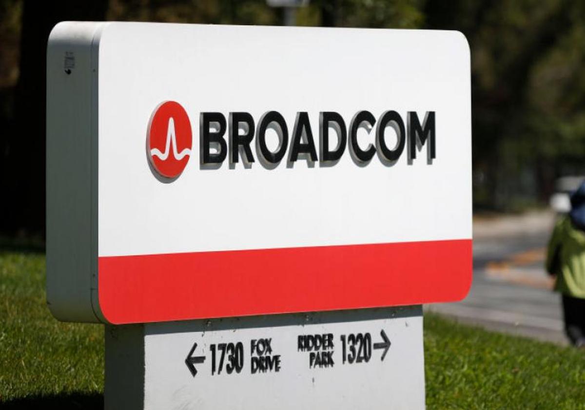 La instalación de Broadcom en España conllevará la creación de 500 empleos y una inversión de unos 900.000 millones de euros.