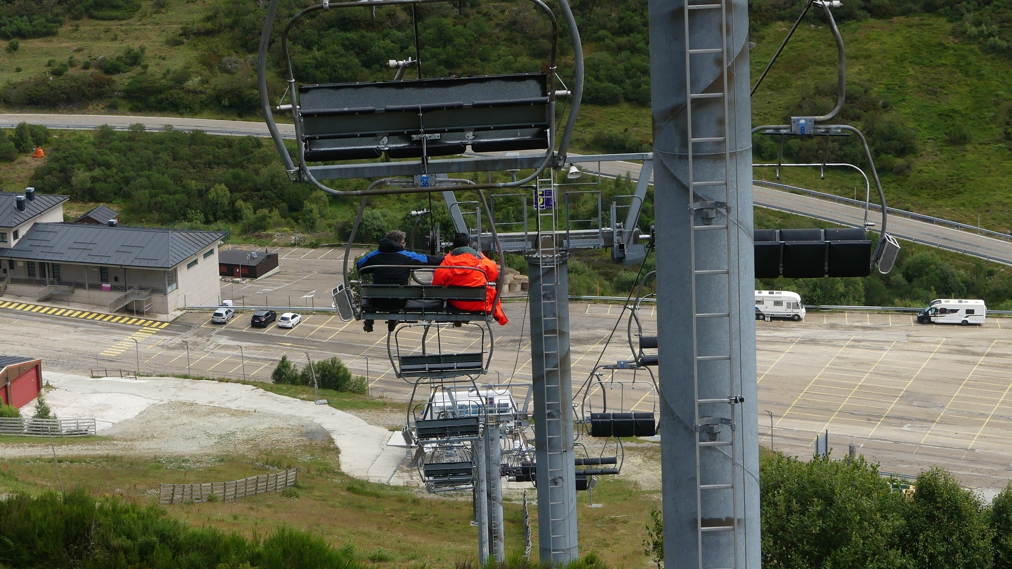Telesilla La Braña de la estación de Leitariegos.