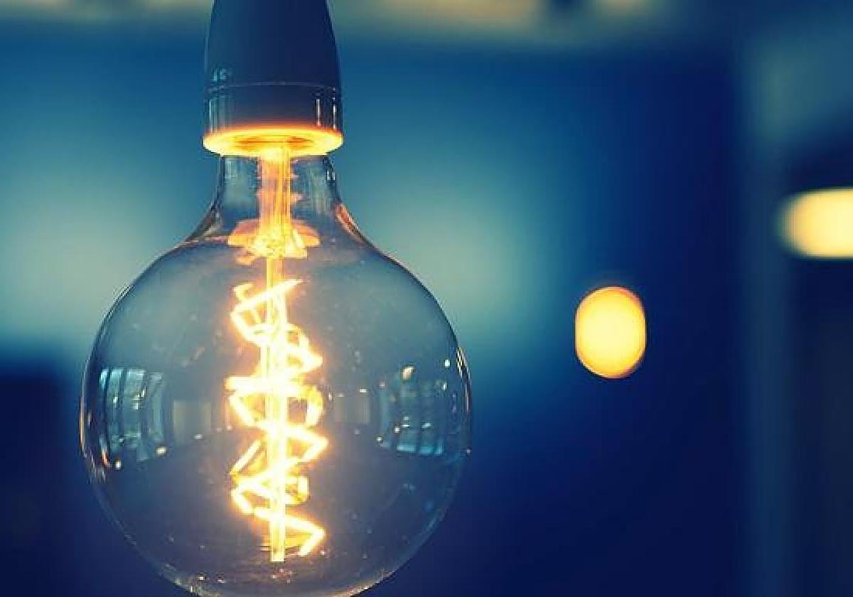 El precio de la luz será este domingo el segundo más bajo de todo el mes