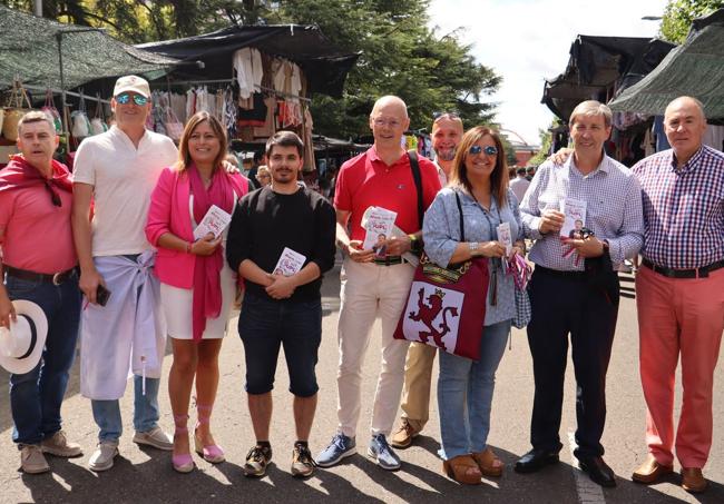 UPL llevó su programa por los distintos puestos del Rastro de León.