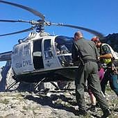 Rescatan a un montañero de 68 años tras una caída en la Cueta