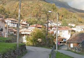 Acceso al pueblo de Soto de Sajambre, en los Picos de Europa.