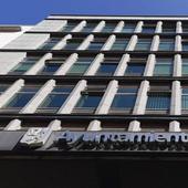 Edificio municipal del Ayuntamiento de León en la avenida Ordoño II.
