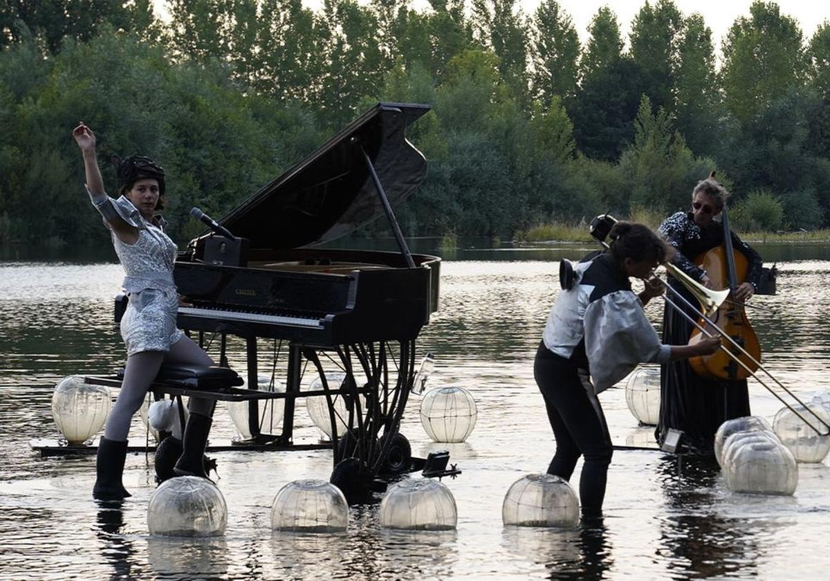 Concierto sobre las aguas del Órbigo