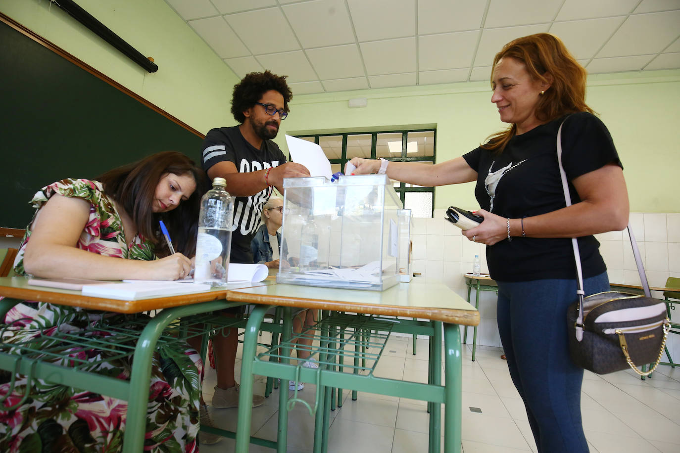 Votaciones a las Cortes Generales en los colegios electorales de Ponferrada