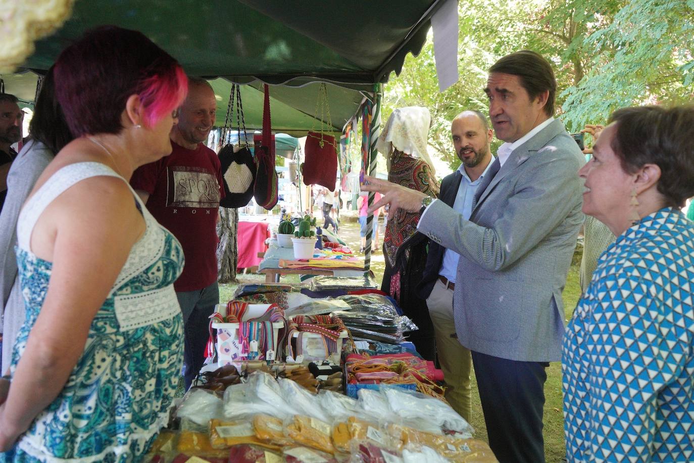 Fiesta en el Val de San Lorenzo