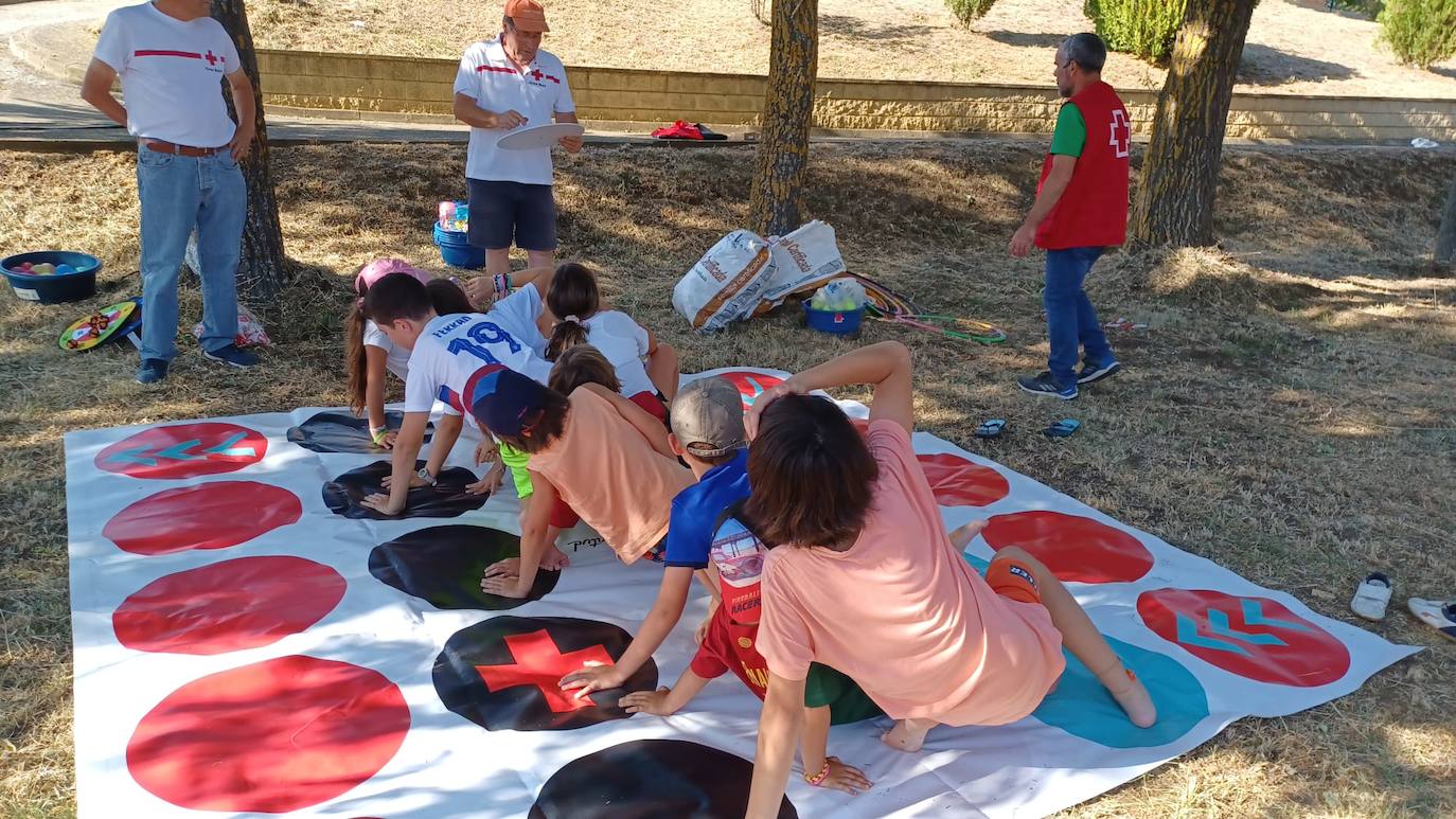 Una de las actividades llevadas a cabo por Cruz Roja Juventud en León.