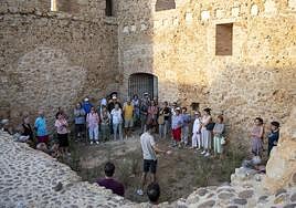 Visita al castillo de Alcuetas.