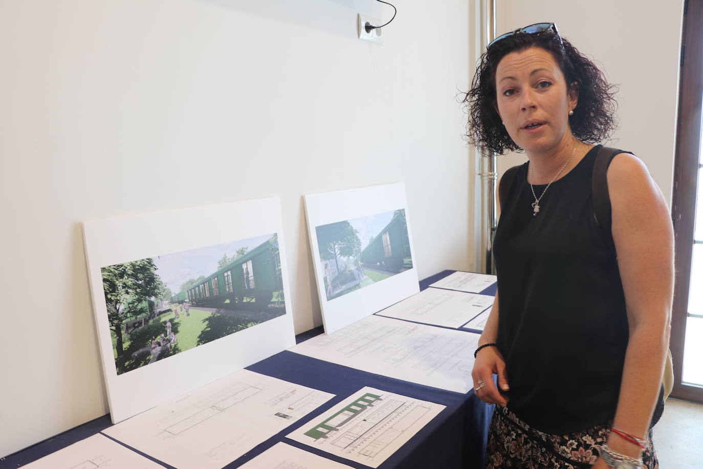 Villagatón convierte siete vagones de tren en alojamientos turísticos