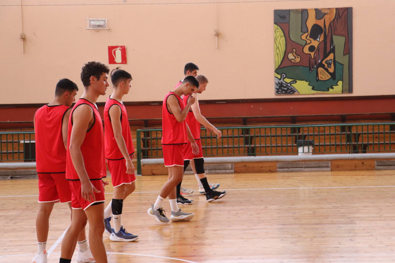 Jugadores de la Cultural en el primer entrenamiento.