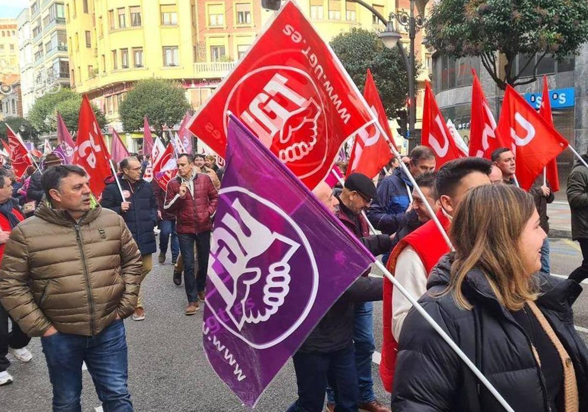 UGT denuncia que Atento España despide a seis trabajadores en León.