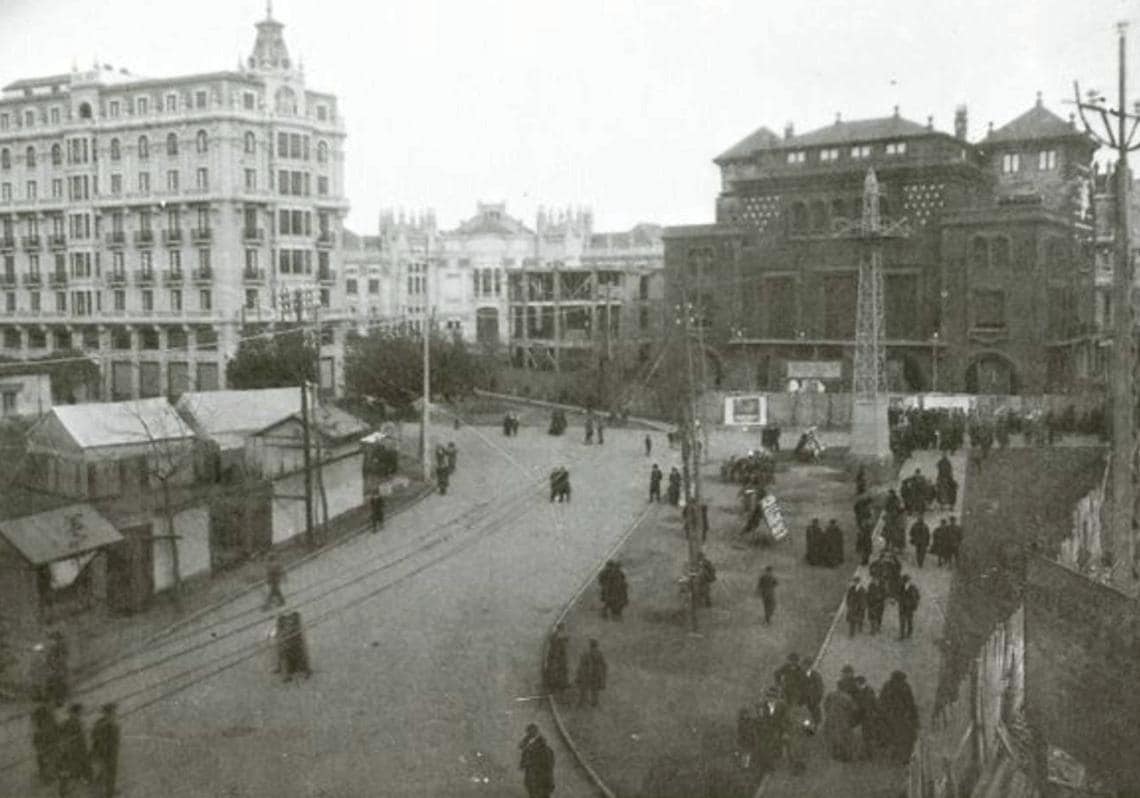 Imagen antes - La Transformación de la Plaza de Santo Domingo