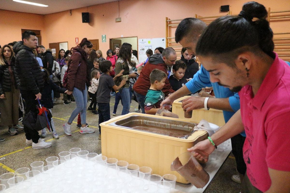 La Virgen del Camino despide sus fiestas
